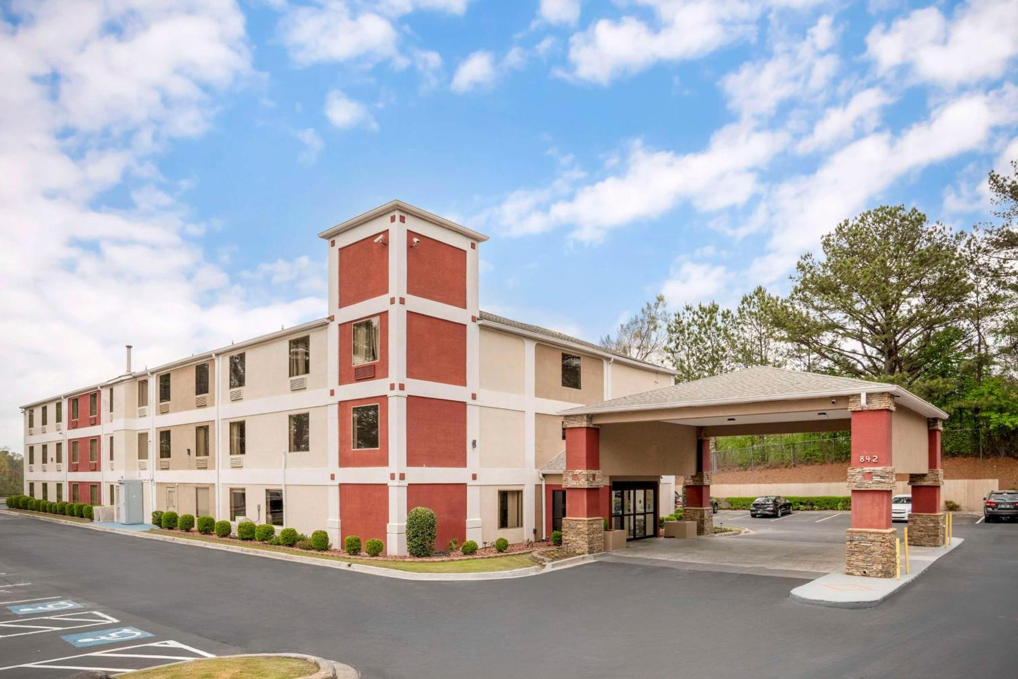 Best Western Gardendale Exterior photo