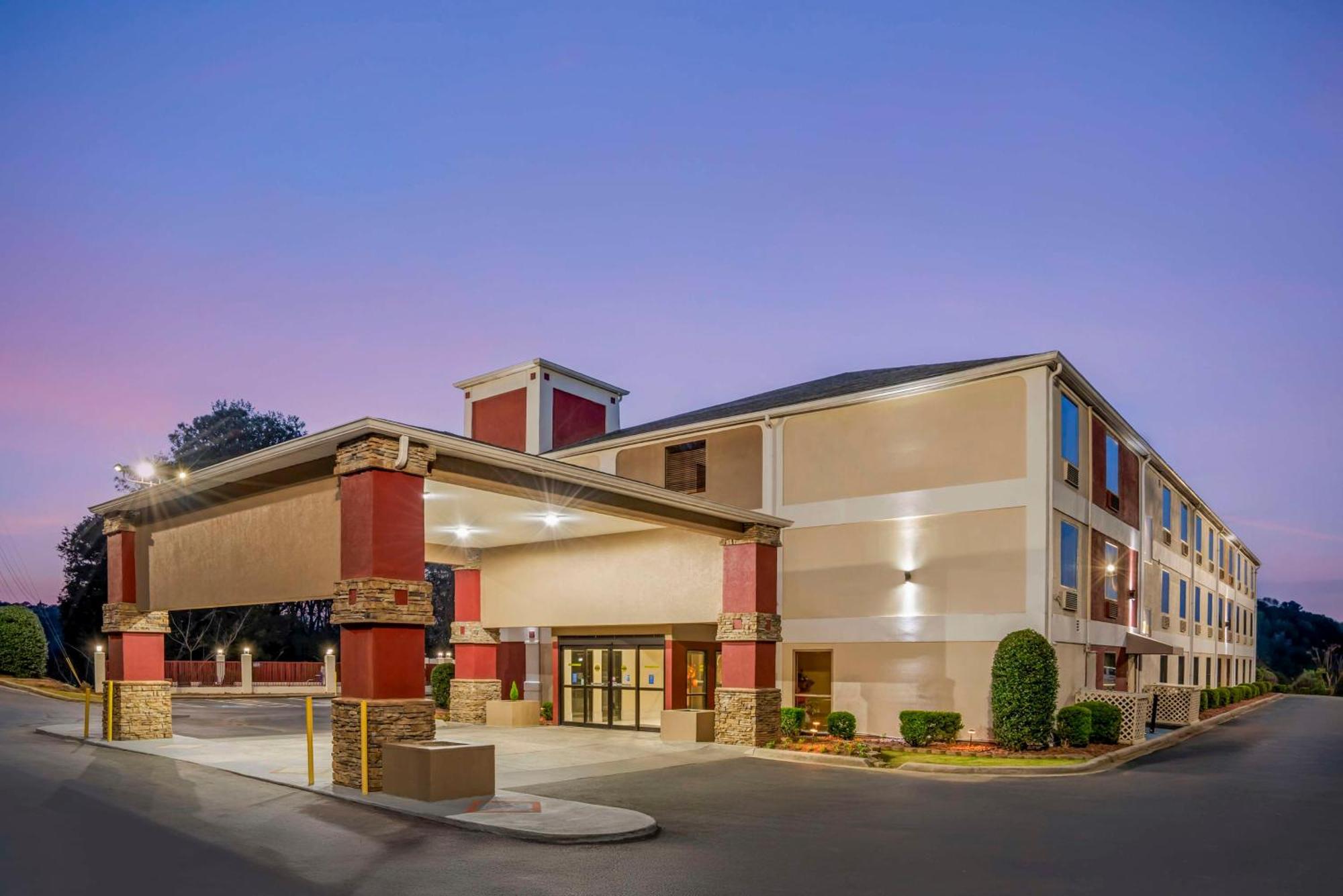 Best Western Gardendale Exterior photo